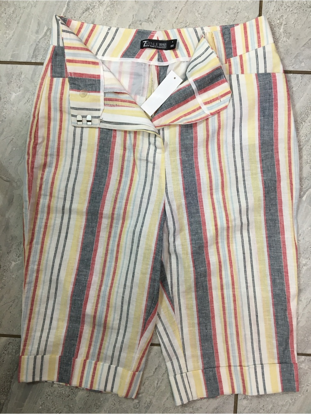 Seven7 Women's Multi-Stripe Linen Blend Shorts - Yellow/Gray/Red